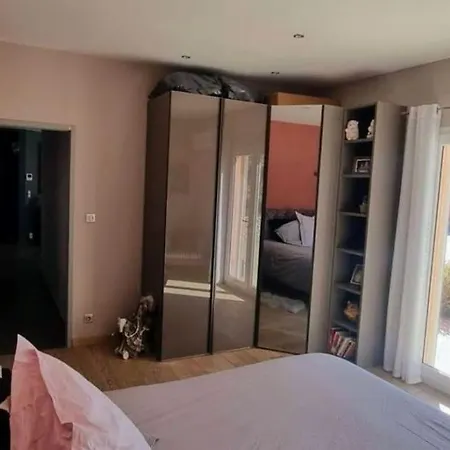 Elegante Avec Piscine Protegee * Nîmes